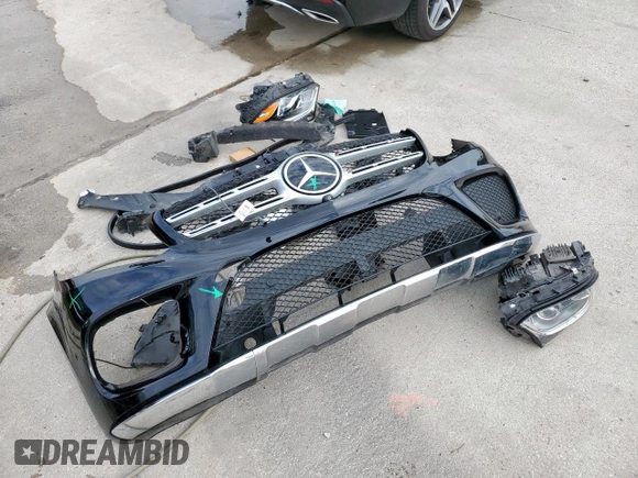 2017 Mercedes-Benz GLS 550 with VIN 4JGDF7DE9HA776627, listed as a Copart auction lot 56733755 with 89,242 mi miles and Salvage title. Bid and sale history available at DreamBid. Image 13.
