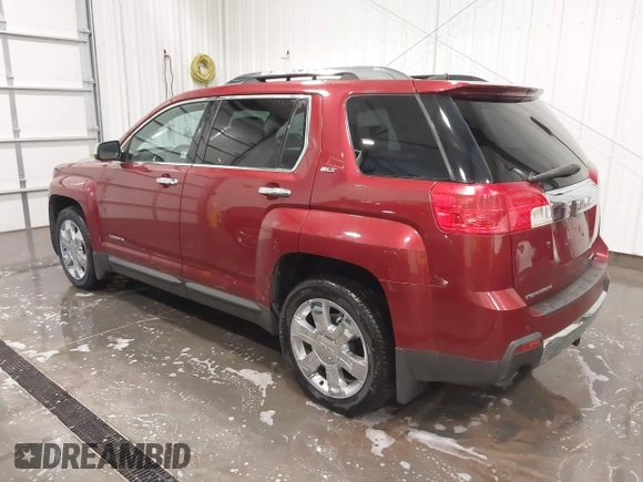 2011 GMC Terrain SLT-2 with VIN 2CTFLXE56B6366798, listed as a IAAI auction lot 41662216 with 151,251 mi miles. Bid and sale history available at carsss.com. Image 3.