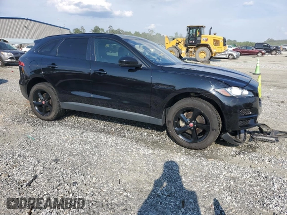 2019 Jaguar F-Pace 25t Premium with VIN SADCJ2FX7KA364427, listed as a Copart auction lot 60500645 with 80,681 mi miles and Salvage title. Bid and sale history available at DreamBid. Image 4.