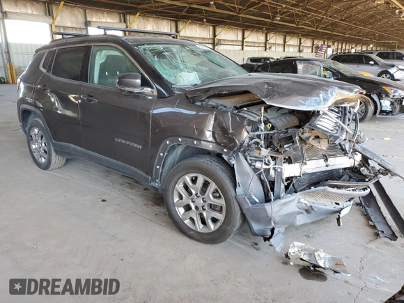 2018 Jeep Compass Limited with VIN 3C4NJDCB4JT232595, listed as a Copart auction lot 50377635 with 87,229 mi miles and Clean Title. Bid and sale history available at DreamBid. Image 4.
