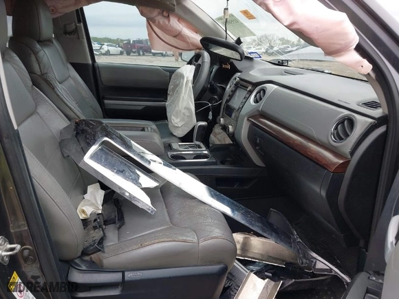2016 Toyota Tundra 4WD Truck LTD with VIN 5TFHW5F19GX490700, listed as a IAAI auction lot 41958974 with 252,002 mi miles. Bid and sale history available at carsss.com. Image 5.