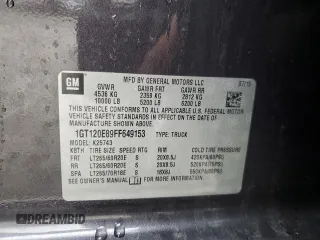 2015 GMC Sierra 2500HD available WiFi Denali with VIN 1GT120E89FF649153, listed as a Copart auction lot 43949515 with 189,518 mi miles and Salvage Title. Bid and sale history available at carsss.com. Image 14.