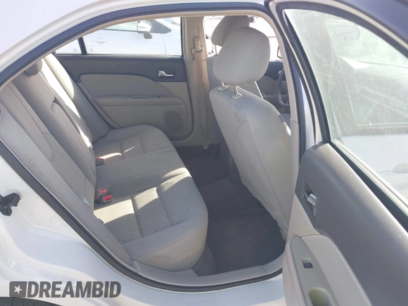 2011 Ford Fusion S with VIN 3FAHP0GA8BR293281, listed as a IAAI auction lot 41723896 with 157,196 mi miles. Bid and sale history available at carsss.com. Image 8.