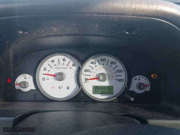 2007 Ford Escape XLS with VIN 1FMYU02Z37KB37995, listed as a IAAI auction lot 41641769 with 199,045 mi miles. Bid and sale history available at carsss.com. Image 7.