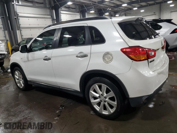 2014 Mitsubishi Outlander SE z VIN 4A4AR4AU6EE026656, wystawiony jako Copart lot #52806745 z przebiegiem 177 933 mil mil oraz Szkoda całkowita • Salvage title. Historia ofert i sprzedaży dostępna na DreamBid. Obrazek 2.