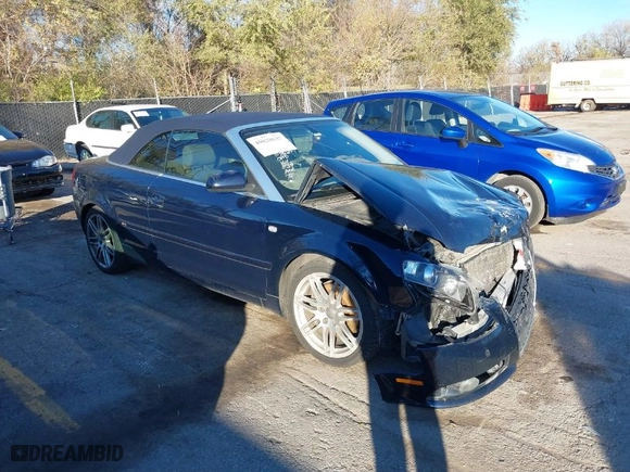 2009 Audi A4 2.0T with VIN WAUDF48H49K010319, listed as a IAAI auction lot 40828607 with 126,287 mi miles. Bid and sale history available at carsss.com. Image 1.