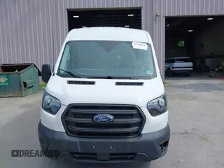 2020 Ford Transit Passenger XL z VIN 1FDZK1C82LKA79233, wystawiony jako IAAI lot #42766871 z przebiegiem 32 428 mil mil oraz . Historia ofert i sprzedaży dostępna na DreamBid. Obrazek 12.