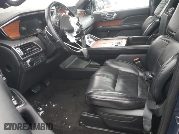 2019 Lincoln Navigator Reserve z VIN 5LMJJ3LT4KEL05430, wystawiony jako Copart lot #41456055 z przebiegiem 76 476 mil mil oraz Szkoda całkowita • Salvage title. Historia ofert i sprzedaży dostępna na DreamBid. Obrazek 7.