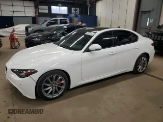 2022 Alfa Romeo Giulia with VIN ZARFAMAN3N7653046, listed as a Copart auction lot 88472385 with 28,409 mi miles and Clean title. Bid and sale history available at DreamBid. Image 1.