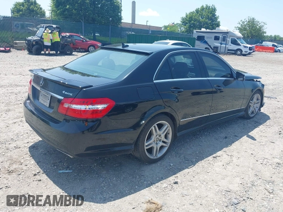 2010 Mercedes-Benz E 350 Luxury with VIN WDDHF8HBXAA102641, listed as a IAAI auction lot 42549879 with 199,517 mi miles and . Bid and sale history available at DreamBid. Image 4.