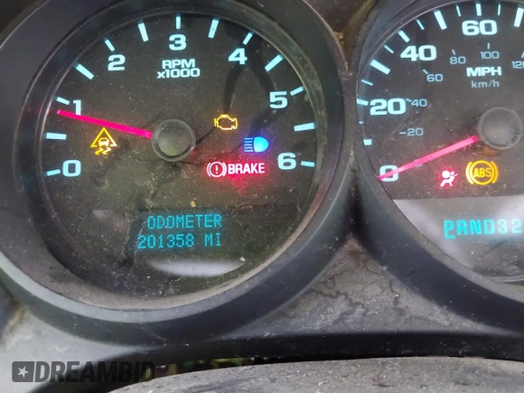 2007 Chevrolet Silverado 1500 LS with VIN 3GCEC13C07G546053, listed as a IAAI auction lot 42125119 with 201,358 mi miles. Bid and sale history available at carsss.com. Image 15.