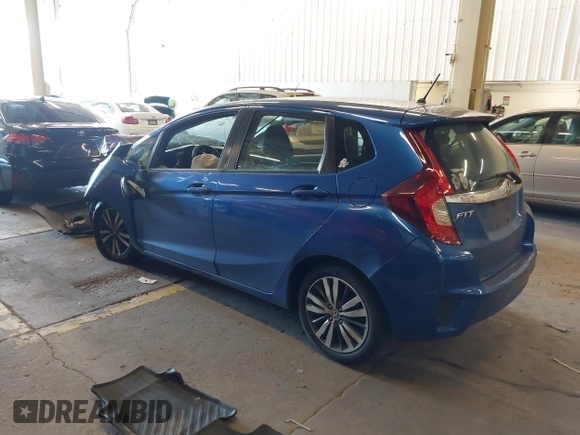 2015 Honda Fit EX-L with VIN 3HGGK5H8XFM762257, listed as a IAAI auction lot 42398067 with Not provided miles and . Bid and sale history available at DreamBid. Image 3.