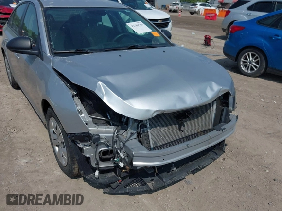 2014 Chevrolet Cruze LS with VIN 1G1PA5SHXE7257475, listed as a IAAI auction lot 42380740 with 84,043 mi miles and . Bid and sale history available at DreamBid. Image 6.