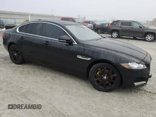 2017 Jaguar XF with VIN SAJBJ4BN0HCY32584, listed as a Copart auction lot 81320524 with 74,104 mi miles and Clean Title. Bid and sale history available at DreamBid. Image 4.