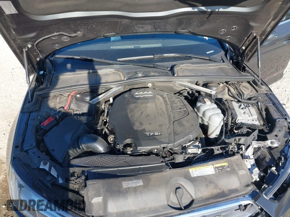 2019 Audi A4 Premium Plus with VIN WAUENAF44KA110793, listed as a IAAI auction lot 40676447 with 93,832 mi miles. Bid and sale history available at carsss.com. Image 10.