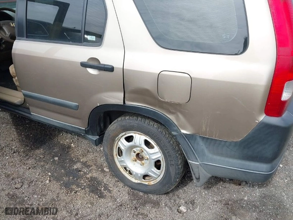 2005 Honda CR-V LX with VIN SHSRD78595U336462, listed as a IAAI auction lot 41790723 with 201,692 mi miles. Bid and sale history available at carsss.com. Image 6.