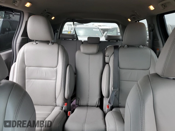 2015 Toyota Sienna XLE with VIN 5TDYK3DC5FS686559, listed as a Copart auction lot 51450425 with 208,964 mi miles and Salvage Title. Bid and sale history available at carsss.com. Image 10.