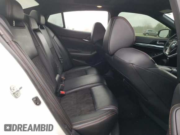 2019 Nissan Maxima SR with VIN 1N4AA6AV4KC376867, listed as a Copart auction lot 82721294 with 96,695 mi miles and Clean Title. Bid and sale history available at DreamBid. Image 10.