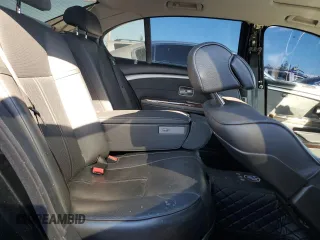2006 BMW 7 Series 750Li with VIN WBAHN83516DT32814, listed as a Copart auction lot 74359784 with 117,000 mi miles and Salvage Title. Bid and sale history available at carsss.com. Image 10.