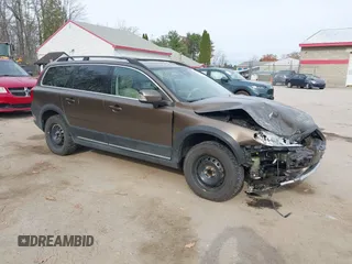 2012 Volvo XC70 3.2L with VIN YV4940BZ4C1144637, listed as a IAAI auction lot 40709833 with 150,249 mi miles and . Bid and sale history available at DreamBid. Image 1.