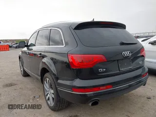 2015 Audi Q7 Premium Plus with VIN WA1LGAFE6FD015762, listed as a IAAI auction lot 42260301 with 125,748 mi miles and . Bid and sale history available at DreamBid. Image 3.