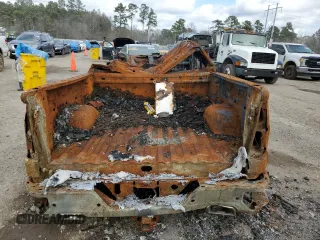 2023 Chevrolet Silverado 1500 RST with VIN 1GCUDEE80PZ308020, listed as a Copart auction lot 43011055 with Not Provided miles and Non Repairable. Bid and sale history available at DreamBid. Image 6.