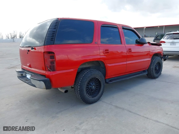 2001 Chevrolet Tahoe LS with VIN 1GNEK13T31R136056, listed as a IAAI auction lot 41507143 with 231,259 mi miles. Bid and sale history available at carsss.com. Image 4.