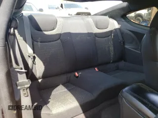2014 Hyundai Genesis Coupe 2.0T с VIN KMHHT6KD0EU114525, выставлен на аукционе Copart как лот 50731295 с пробегом 115 569 миль миль и Списание • Salvage title. История ставок и продаж доступна на DreamBid. Изображение 10.