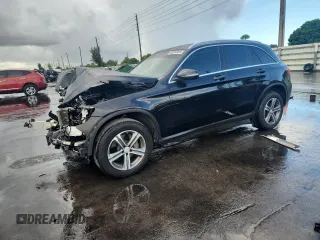 2016 Mercedes-Benz GLC 300 with VIN WDC0G4JB1GF114495, listed as a Copart auction lot 62232925 with 131,460 mi miles and Salvage title. Bid and sale history available at DreamBid. Image 1.