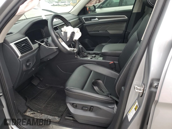 2023 Volkswagen Atlas SE с VIN 1V2KP2CA8PC508003, выставлен на аукционе Copart как лот 51321415 с пробегом 27 772 миль миль и Списание • Salvage title. История ставок и продаж доступна на DreamBid. Изображение 7.