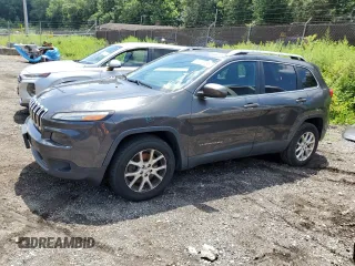 2016 Jeep Cherokee Altitude z VIN 1C4PJMCB3GW121564, wystawiony jako Copart lot #63773795 z przebiegiem 86 102 mil mil oraz Szkoda całkowita • Salvage title. Historia ofert i sprzedaży dostępna na DreamBid. Obrazek 1.