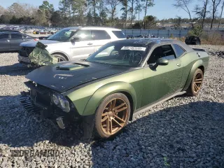 2020 Dodge Challenger R/T Scat Pack z VIN 2C3CDZFJ1LH203411, wystawiony jako Copart lot #48575705 z przebiegiem 35 067 mil mil oraz Szkoda całkowita • Salvage title. Historia ofert i sprzedaży dostępna na DreamBid. Obrazek 1.