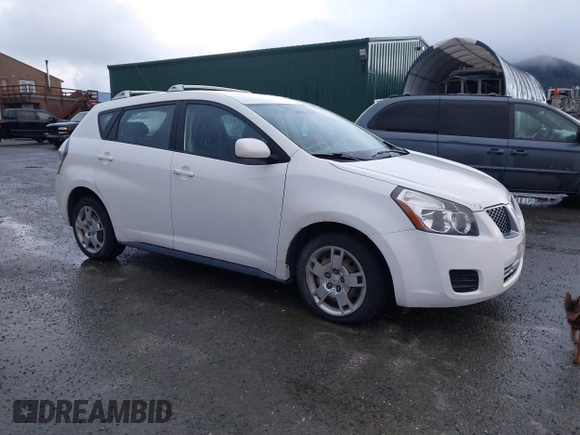 2009 Pontiac Vibe with VIN 5Y2SM67069Z405889, listed as a IAAI auction lot 41583937 with 181,147 mi miles. Bid and sale history available at carsss.com. Image 1.