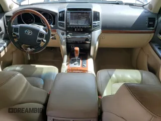 2014 Toyota Land Cruiser z VIN JTMHY7AJ3E4025017, wystawiony jako Copart lot #51642515 z przebiegiem 164 262 mil mil oraz Szkoda całkowita • Salvage title. Historia ofert i sprzedaży dostępna na DreamBid. Obrazek 8.