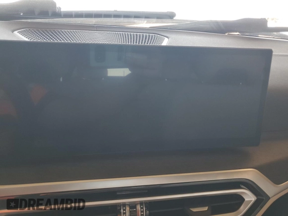 2024 BMW 4 Series 430i с VIN WBA23AT03RCP34674, выставлен на аукционе Copart как лот 57305345 с пробегом Не указан миль и Списание • Salvage title. История ставок и продаж доступна на DreamBid. Изображение 9.