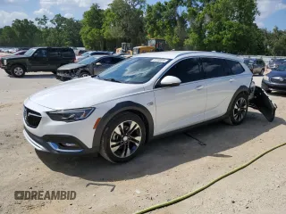 2018 Buick Regal TourX Preferred with VIN W04GU8SX4J1143440, listed as a Copart auction lot 51208815 with 79,696 mi miles and Salvage Title. Bid and sale history available at carsss.com. Image 1.