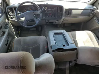 2004 GMC Yukon SLT with VIN 1GKEC13V94J331979, listed as a Copart auction lot 52487075 with 249,779 mi miles and Salvage Title. Bid and sale history available at carsss.com. Image 8.