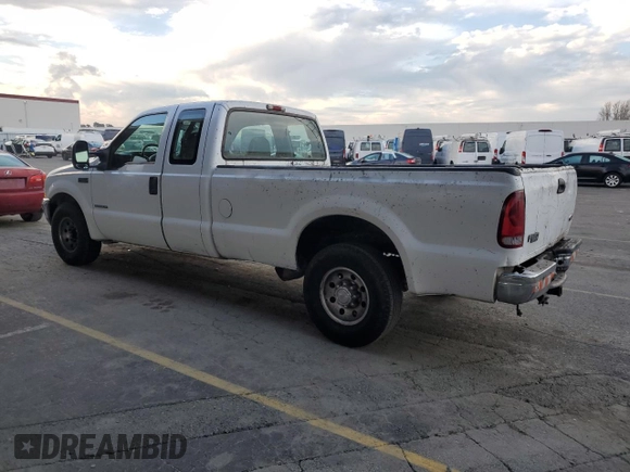 2002 Ford F-250 XL with VIN 1FTNX20F22ED31685, listed as a Copart auction lot 83911384 with 276,778 mi miles and Salvage title. Bid and sale history available at DreamBid. Image 2.