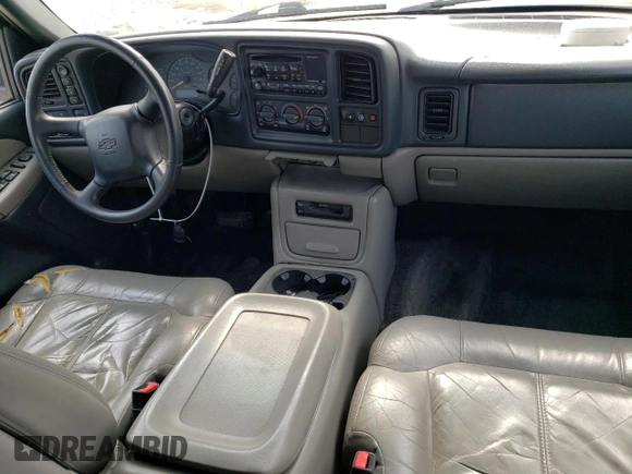 2001 Chevrolet Suburban LT z VIN 3GNFK16T91G263331, wystawiony jako Copart lot #47511634 z przebiegiem Nie podano mil oraz Szkoda całkowita • Salvage title. Historia ofert i sprzedaży dostępna na DreamBid. Obrazek 8.