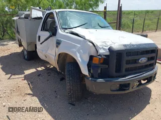 2008 Ford F-350 with VIN 1FDSF30508EC32614, listed as a IAAI auction lot 41941773 with 252,840 mi miles and . Bid and sale history available at DreamBid. Image 6.