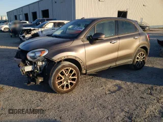 2016 FIAT 500X Trekking Plus с VIN ZFBCFYET2GP386504, выставлен на аукционе Copart как лот 82576594 с пробегом 183 959 миль миль и Списание • Salvage title. История ставок и продаж доступна на DreamBid. Изображение 1.