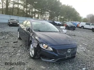 2015 Volvo S60 T5 Drive-E Premier z VIN YV126MFB2F2304526, wystawiony jako Copart lot #86641134 z przebiegiem 79 551 mil mil oraz Szkoda całkowita • Salvage title. Historia ofert i sprzedaży dostępna na DreamBid. Obrazek 10.