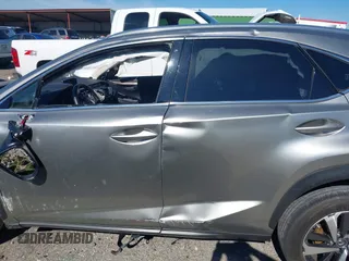2019 Lexus NX 300 z VIN JTJBARBZ6K2192499, wystawiony jako IAAI lot #42182119 z przebiegiem 27 085 mil mil oraz . Historia ofert i sprzedaży dostępna na DreamBid. Obrazek 14.