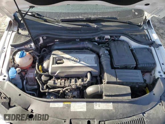 2015 Volkswagen CC Sport with VIN WVWBN7AN5FE803296, listed as a Copart auction lot 47953495 with 99,593 mi miles and Salvage Title. Bid and sale history available at DreamBid. Image 11.