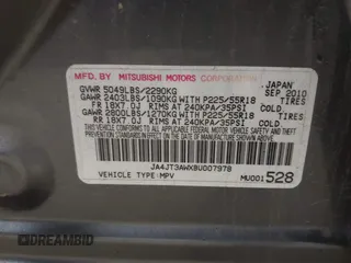 2011 Mitsubishi Outlander SE z VIN JA4JT3AWXBU007978, wystawiony jako IAAI lot #42337365 z przebiegiem 239 587 mil mil oraz . Historia ofert i sprzedaży dostępna na DreamBid. Obrazek 9.