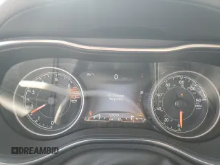 2019 Jeep Cherokee Limited z VIN 1C4PJLDB6KD248628, wystawiony jako Copart lot #64121105 z przebiegiem 129 019 mil mil oraz Nie do naprawy • Non repairable. Historia ofert i sprzedaży dostępna na DreamBid. Obrazek 9.
