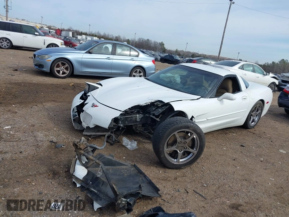 2000 Chevrolet Corvette with VIN 1G1YY22G7Y5105823, listed as a IAAI auction lot 41454549 with 21,184 mi miles. Bid and sale history available at carsss.com. Image 2.