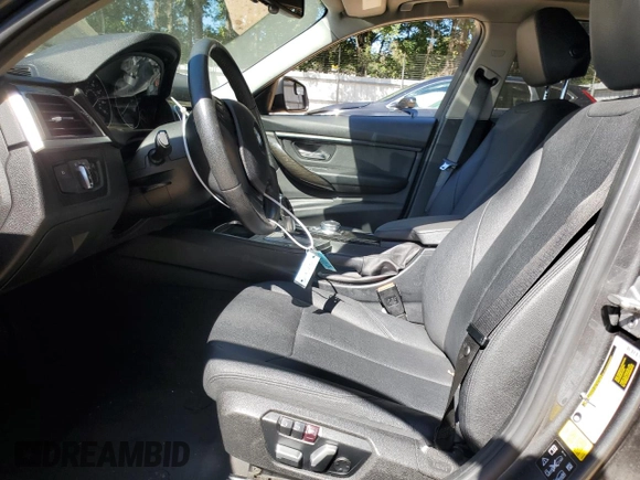 2018 BMW 3 Series 320i xDrive with VIN WBA8A3C54JA358624, listed as a Copart auction lot 74696374 with 55,342 mi miles and Salvage title. Bid and sale history available at DreamBid. Image 7.