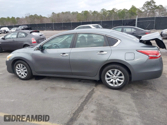 2014 Nissan Altima SL with VIN 1N4AL3AP4EN337960, listed as a IAAI auction lot 41485371 with 106,410 mi miles and . Bid and sale history available at DreamBid. Image 14.