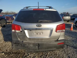 2012 Kia Sorento LX with VIN 5XYKT3A60CG295992, listed as a Copart auction lot 41996405 with 163,094 mi miles and Salvage Title. Bid and sale history available at DreamBid. Image 6.
